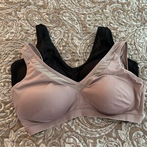 Warner's One Black and One Taupe Wireless Bra Set 2XL